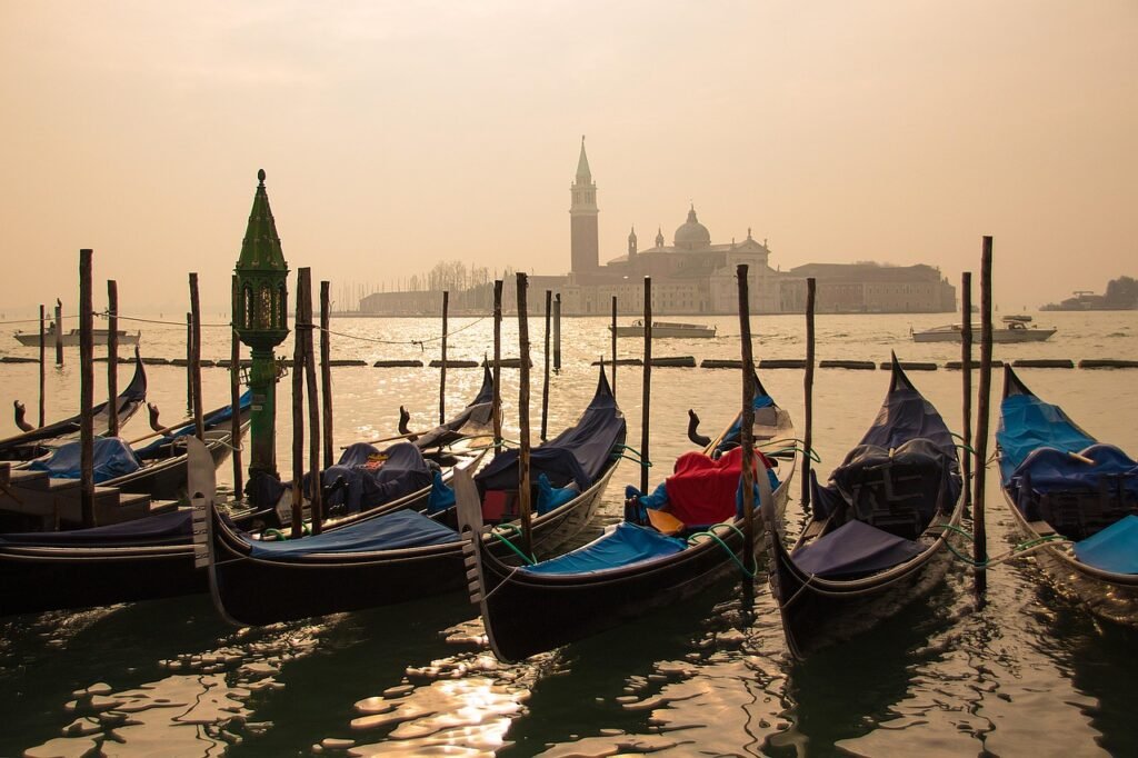 venice, gondolas, sunrise, water, nature, boats, italy, vacation